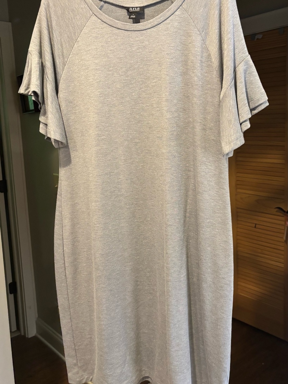 a.n.a Light Gray Midi Shift Dress with Flutter Sleeves